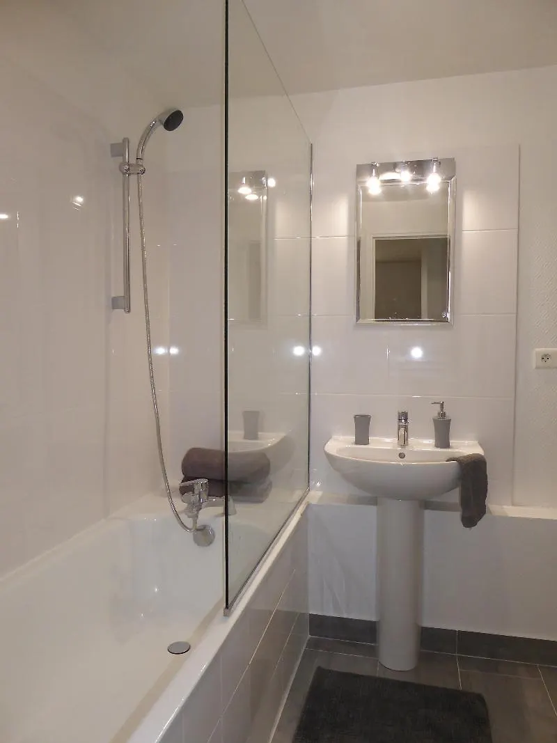 Residence Bergere - Apartments Paris 0*,