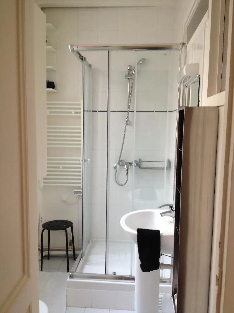 Residence Bergere - Apartments Paris France
